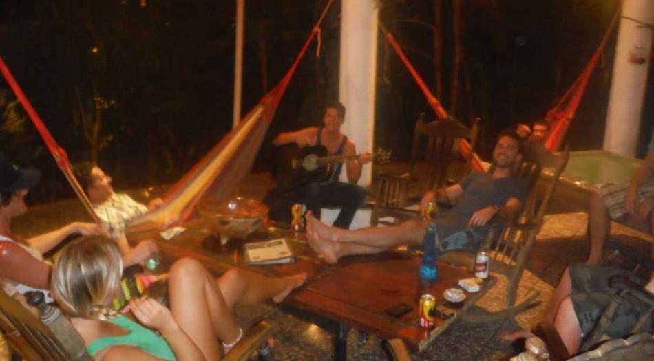 Hostel Pura Vida *