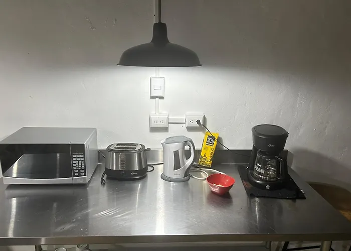 Pura Vida Hostel