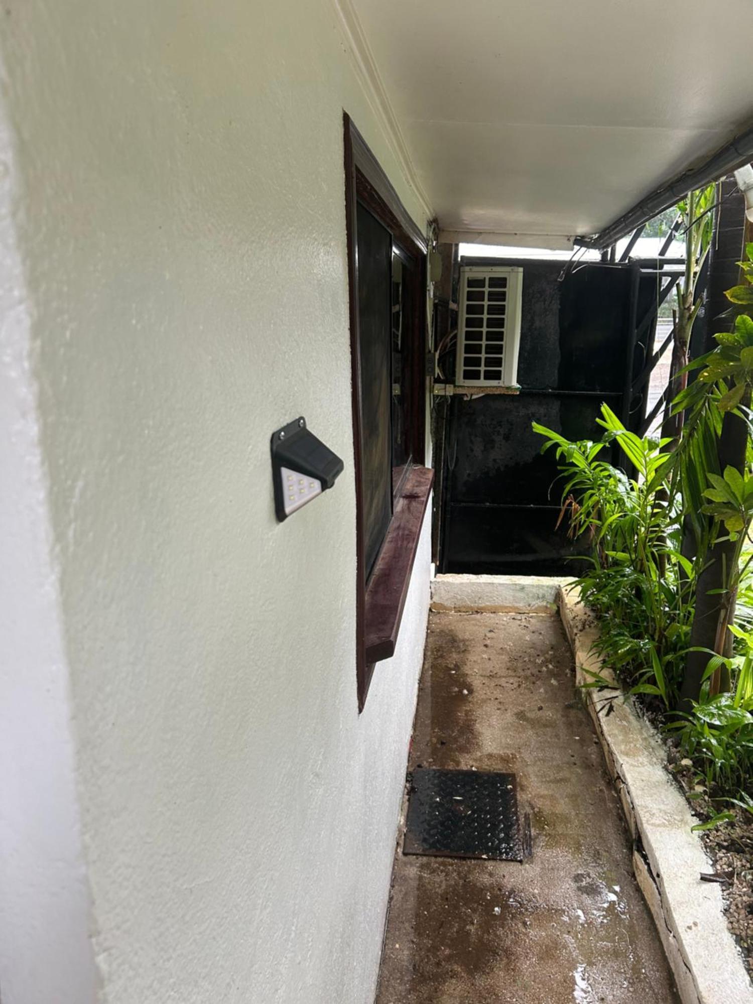 Pura Vida Hostel