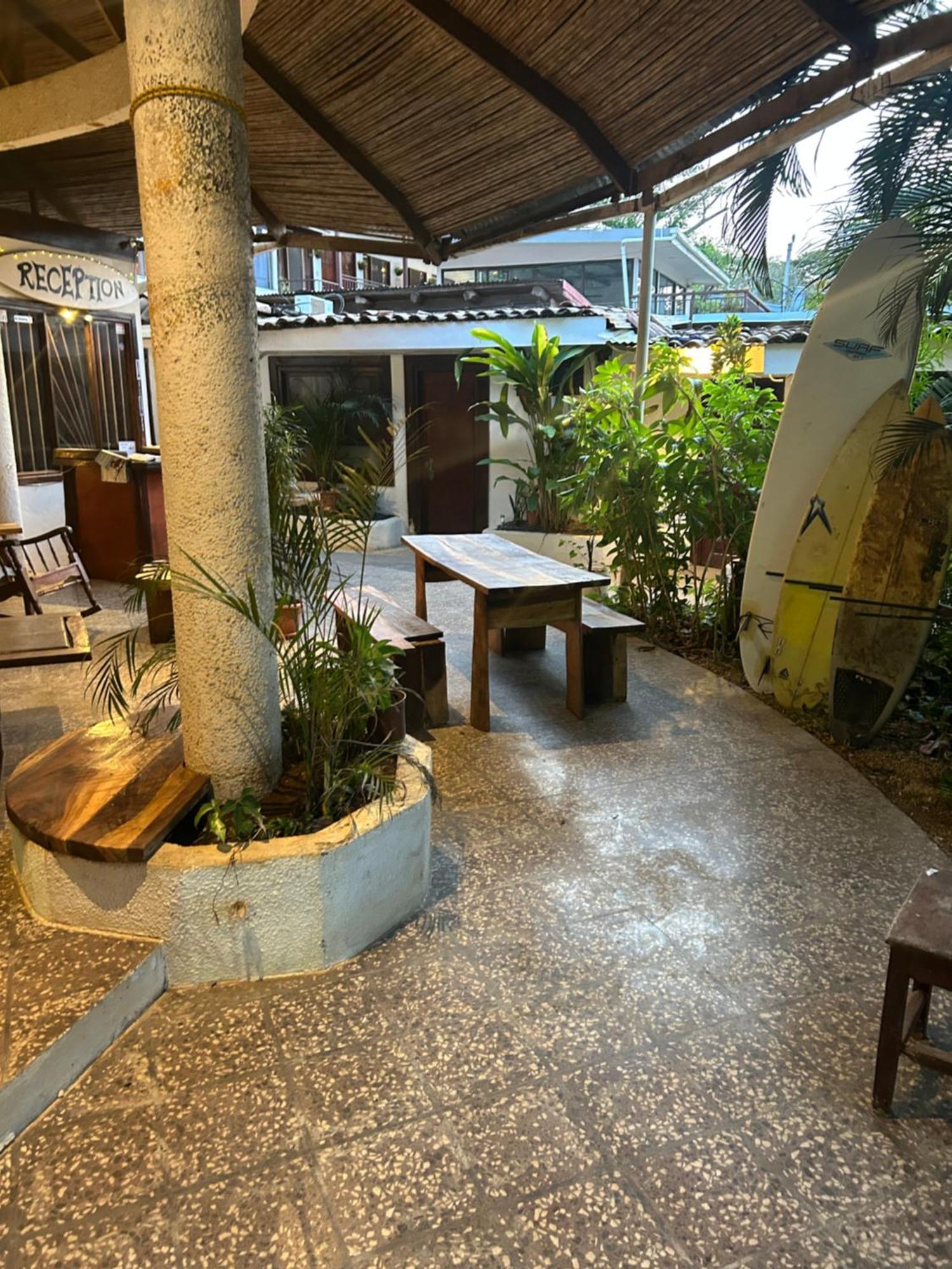 Pura Vida Hostel *